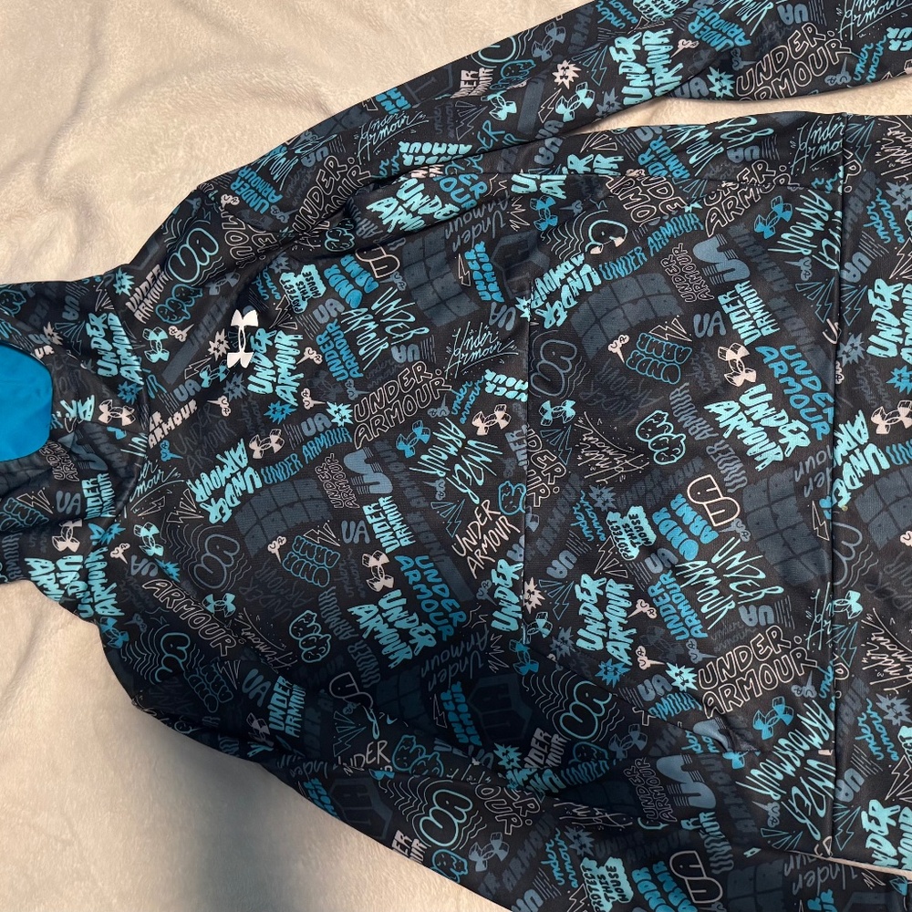 Under amour Hoodie